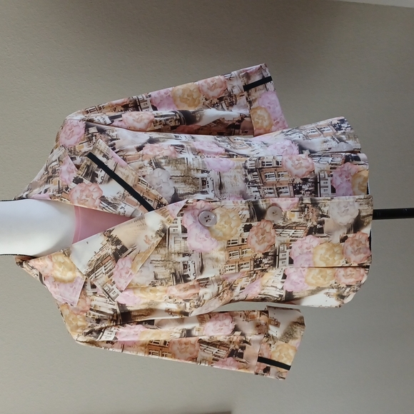 Walking Art Australia Jacket - Picture 1 of 14